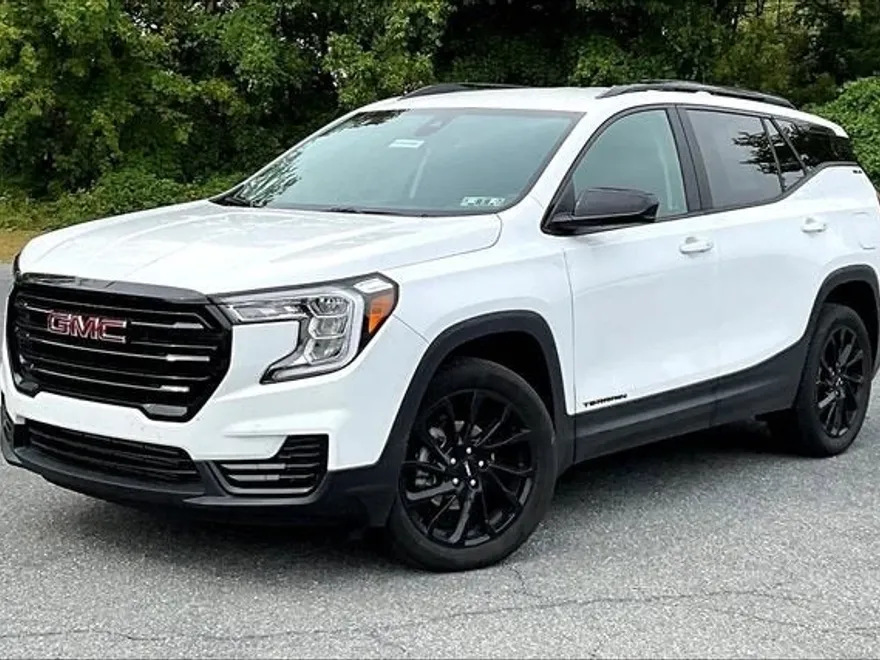 2024 Gmc Terrain SLE photo 1
