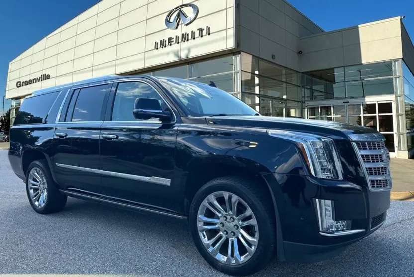 2019 Cadillac Escalade ESV Premium Luxury photo 1