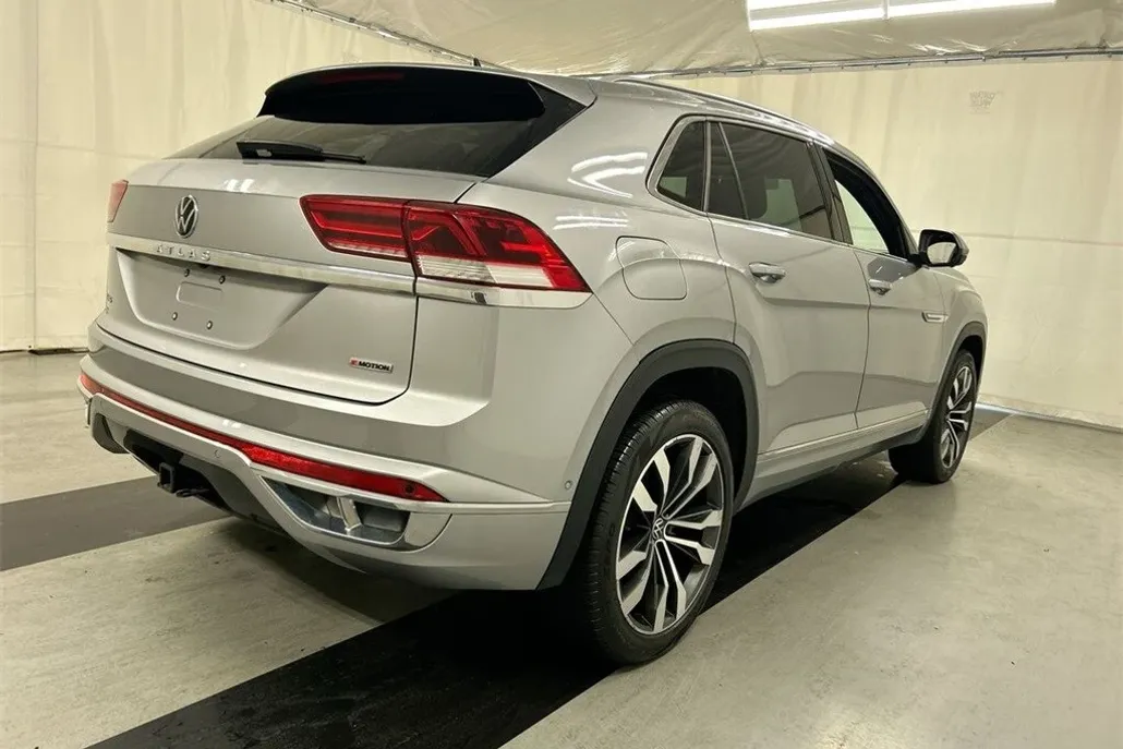2020 Volkswagen Atlas Cross Sport V6 SEL Premium R-Line photo 1