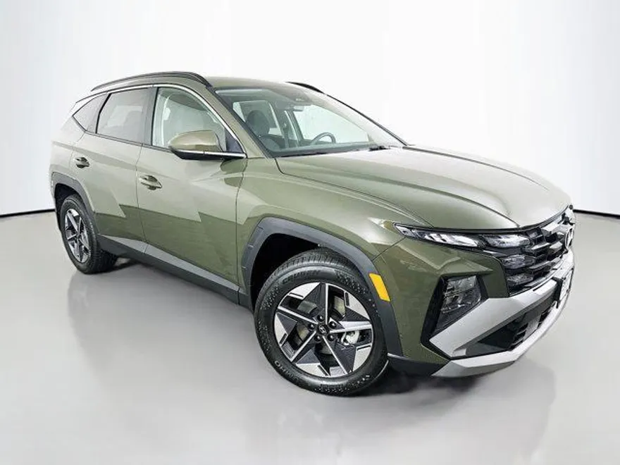 2025 Hyundai Tucson SEL photo 1