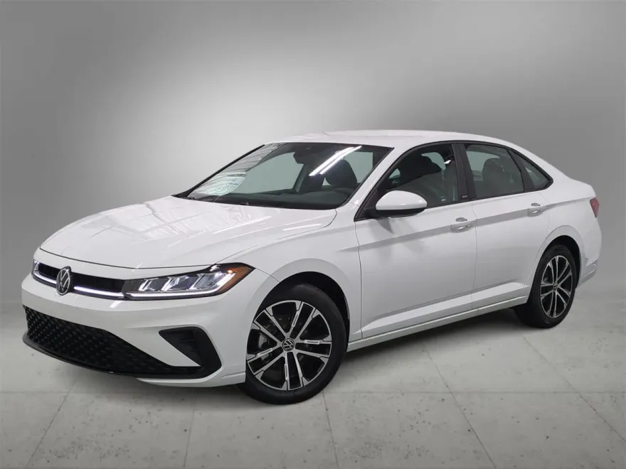 2026 Volkswagen Jetta Sport photo 1