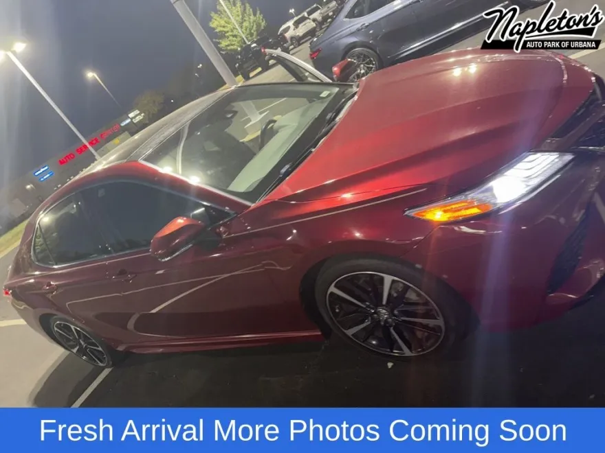 2018 Toyota Camry XSE photo 1