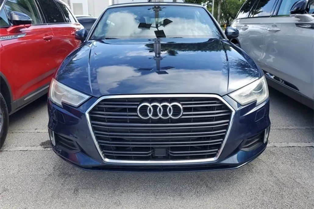 2017 Audi A3 2.0T Premium photo 1