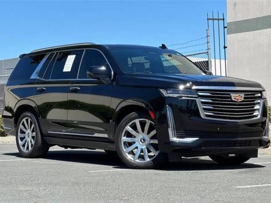2022 Cadillac Escalade Premium Luxury Platinum photo 1