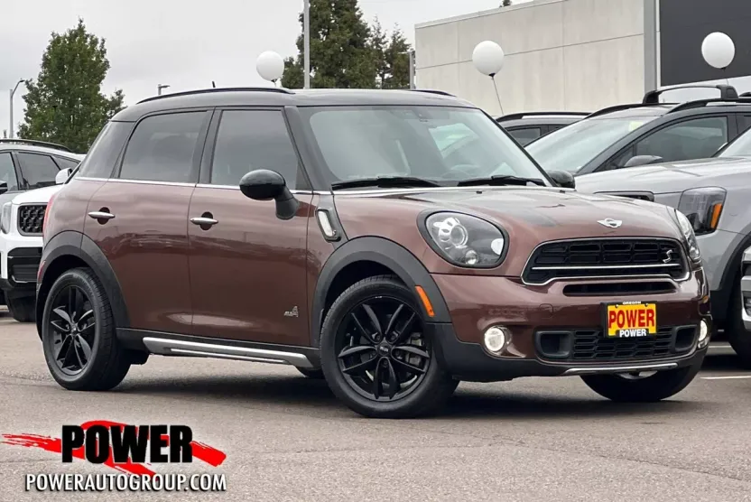 2016 Mini Countryman ALL4 S photo 1