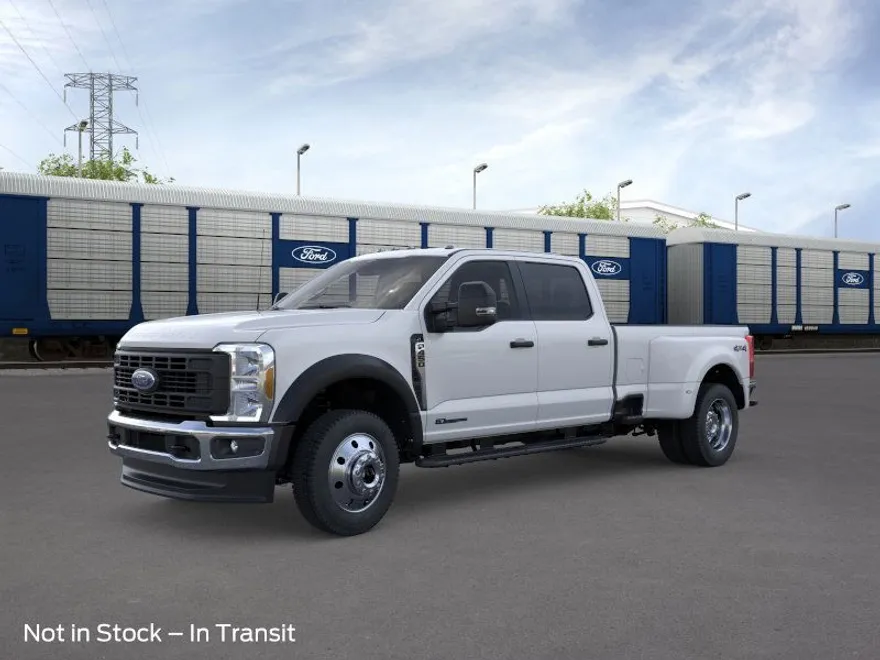 2025 Ford F-450 photo 1