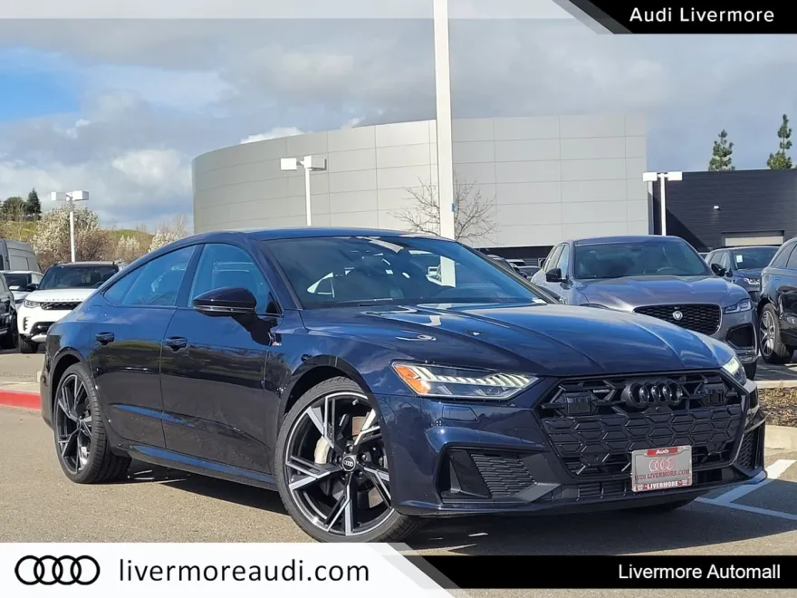 2025 Audi A7 55 Prestige photo 1