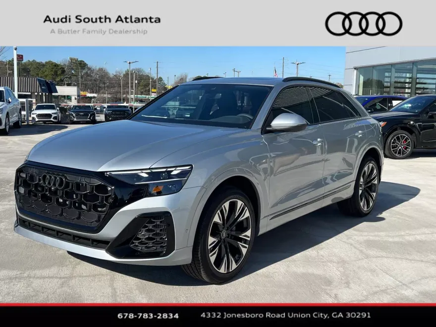 2025 Audi Q8 55 Premium Plus photo 1