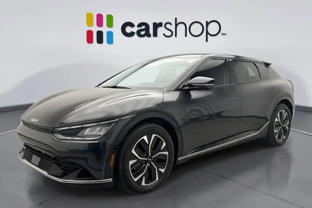 2022 Kia EV6 Wind photo 1