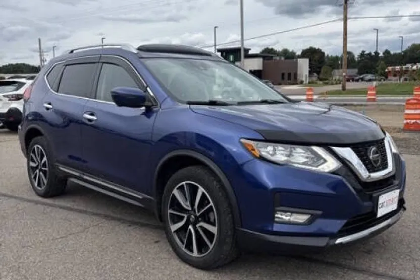2019 Nissan Rogue SL photo 1