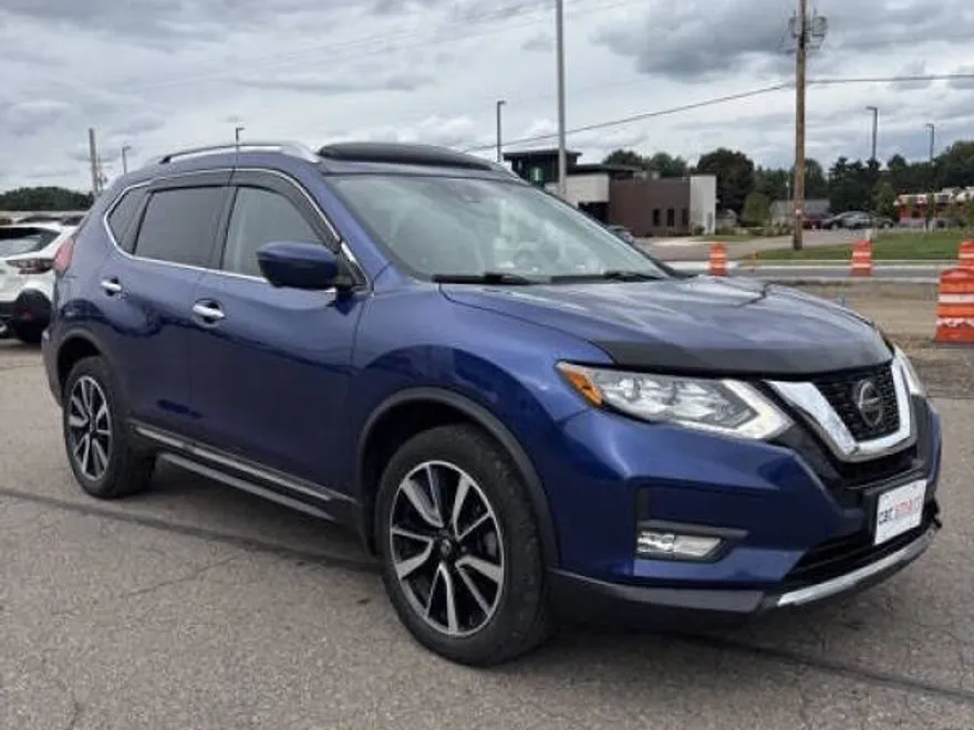 2019 Nissan Rogue SL photo 1