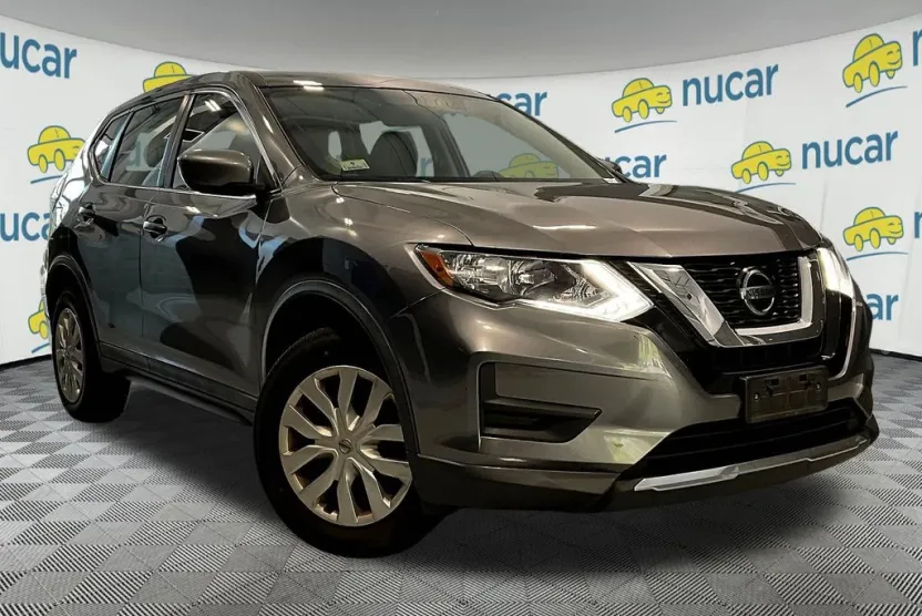 2018 Nissan Rogue S photo 1