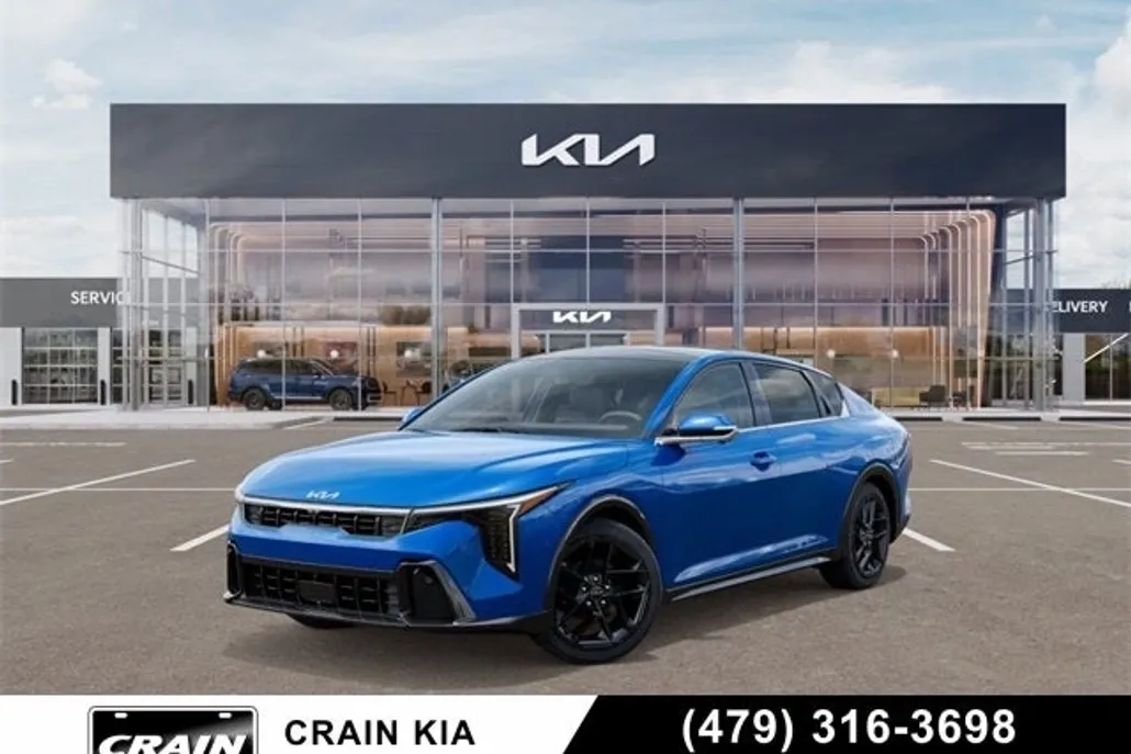 2025 Kia K4 GT-Line Turbo photo 1