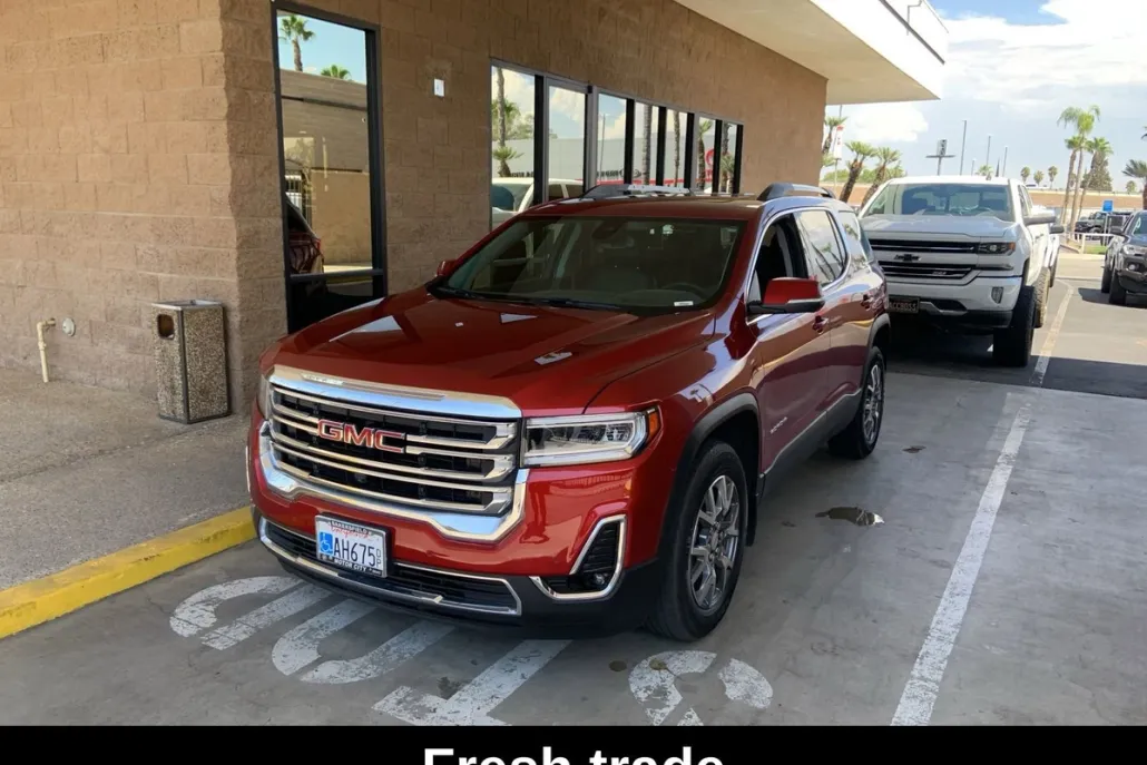 2023 Gmc Acadia SLT photo 1