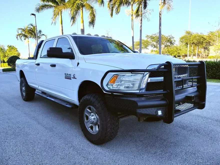 2018 Ram 2500 Tradesman photo 1