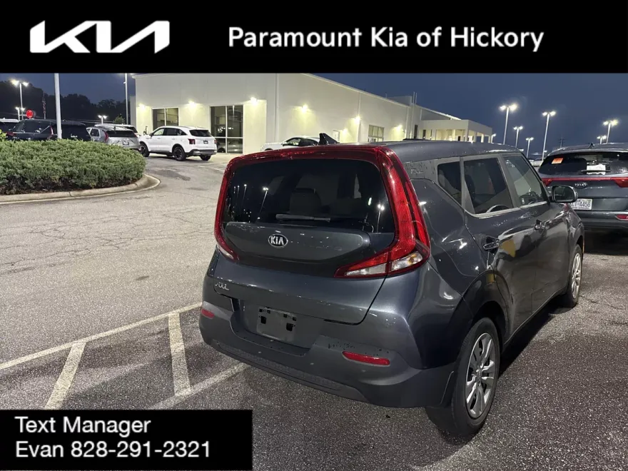 2021 Kia Soul LX photo 1
