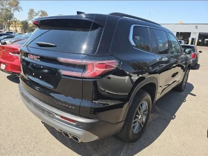 2025 Gmc Acadia Elevation photo 1
