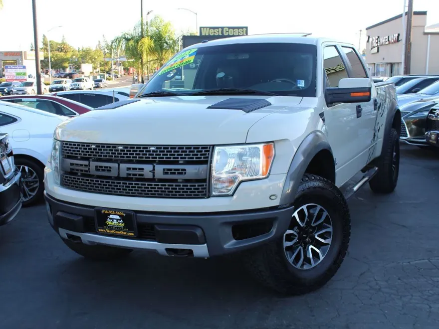 2013 Ford F-150 SVT Raptor photo 1