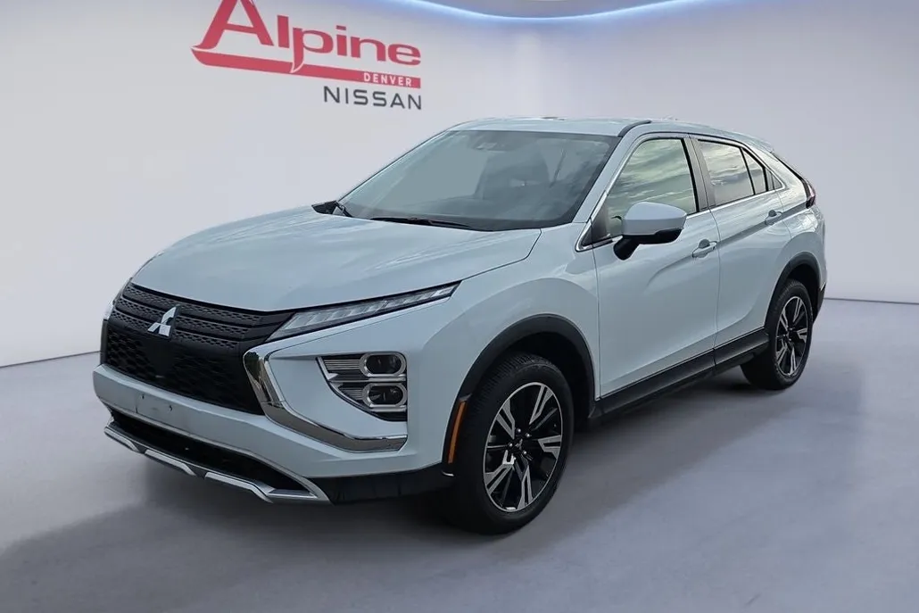 2024 Mitsubishi Eclipse Cross SEL photo 1