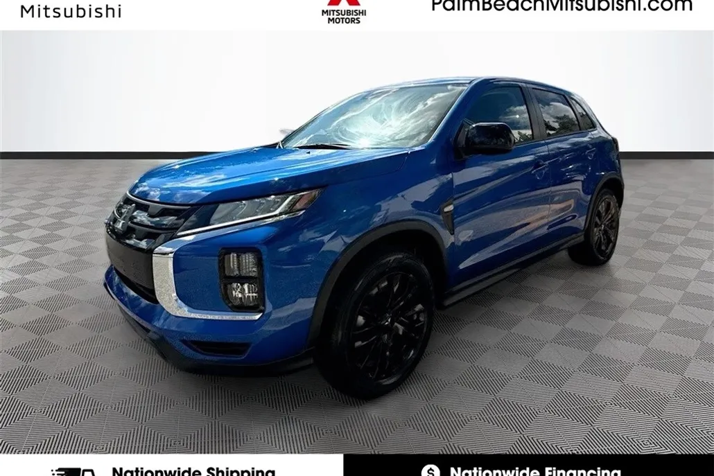 2025 Mitsubishi Outlander Sport LE photo 1
