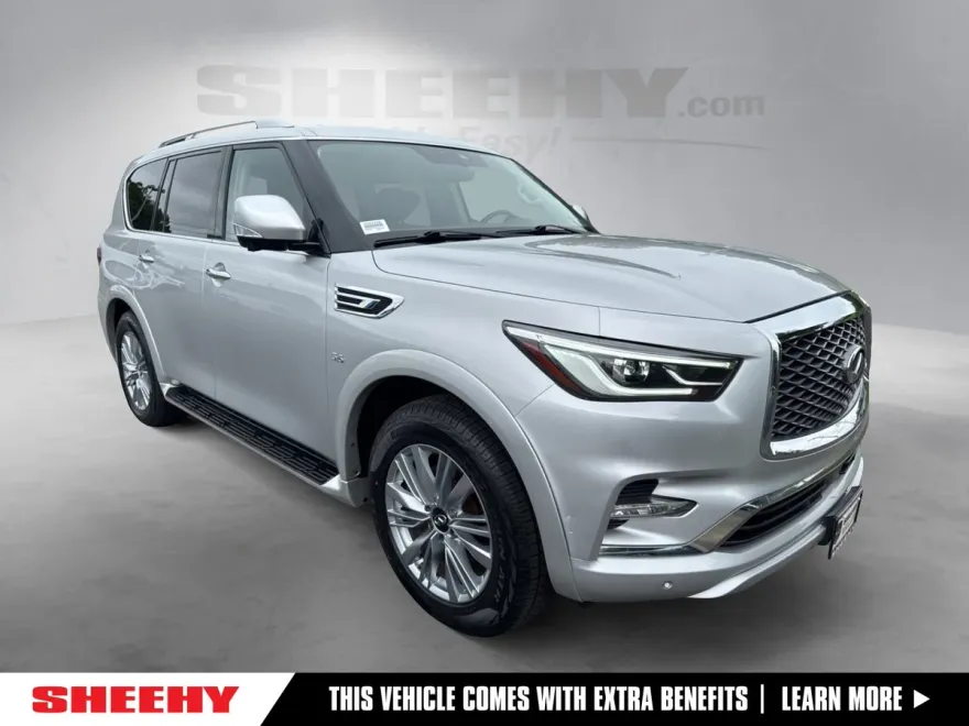 2019 Infiniti QX80 Luxe photo 1