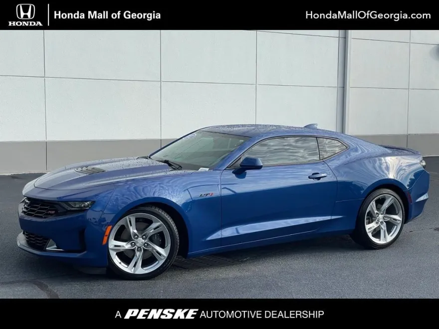 2022 Chevrolet Camaro LT1 photo 1