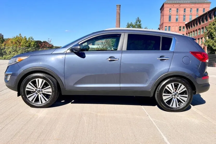 2016 Kia Sportage EX photo 1
