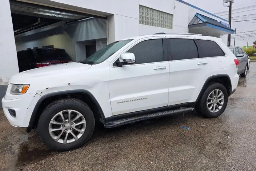 2016 Jeep Grand Cherokee Limited photo 1