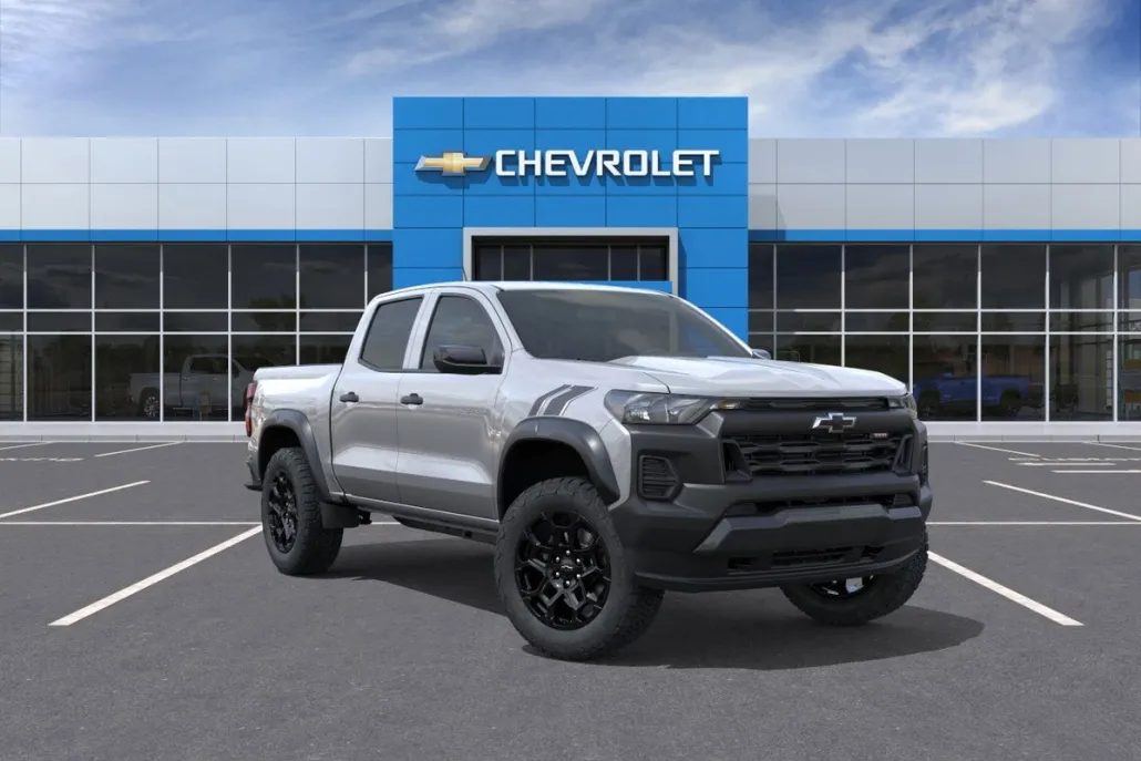 2026 Chevrolet Colorado Trail Boss photo 1
