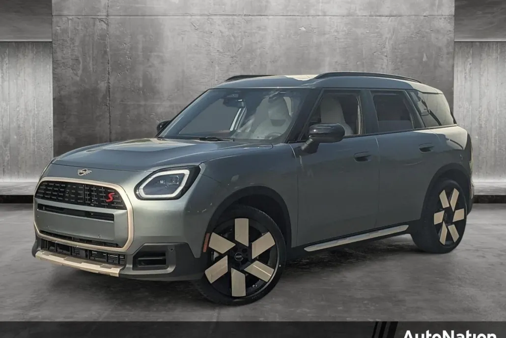 2025 Mini Countryman ALL4 S photo 1