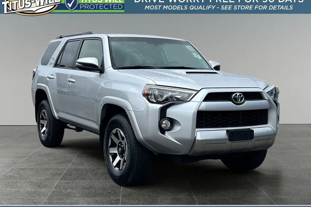 2019 Toyota 4Runner TRD Off-Road Premium photo 1