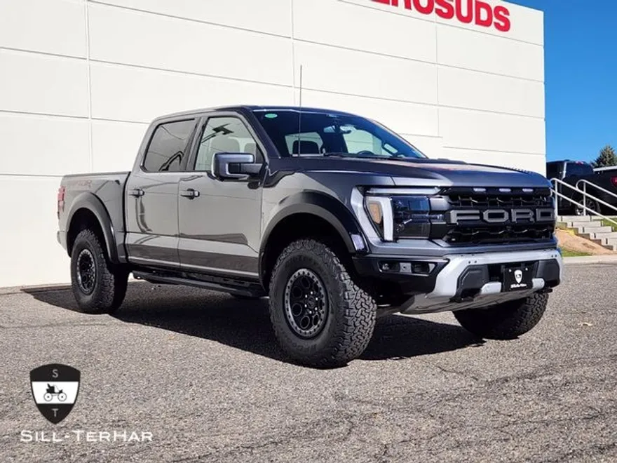 2025 Ford F-150 Raptor photo 1