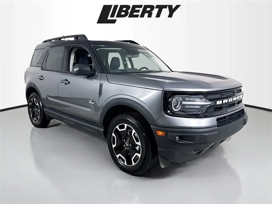 2024 Ford Bronco Sport Outer Banks photo 1