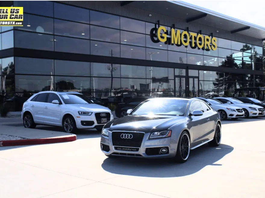 2010 Audi S5 Prestige photo 1