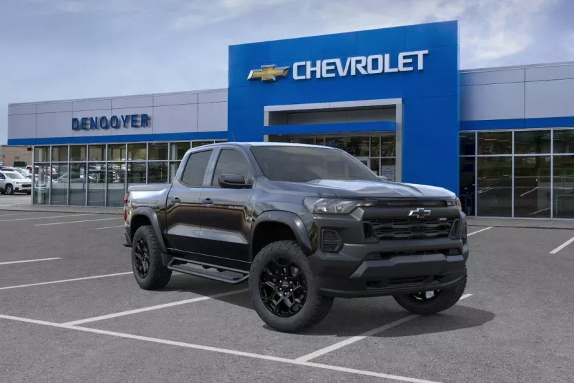 2026 Chevrolet Colorado Trail Boss photo 1