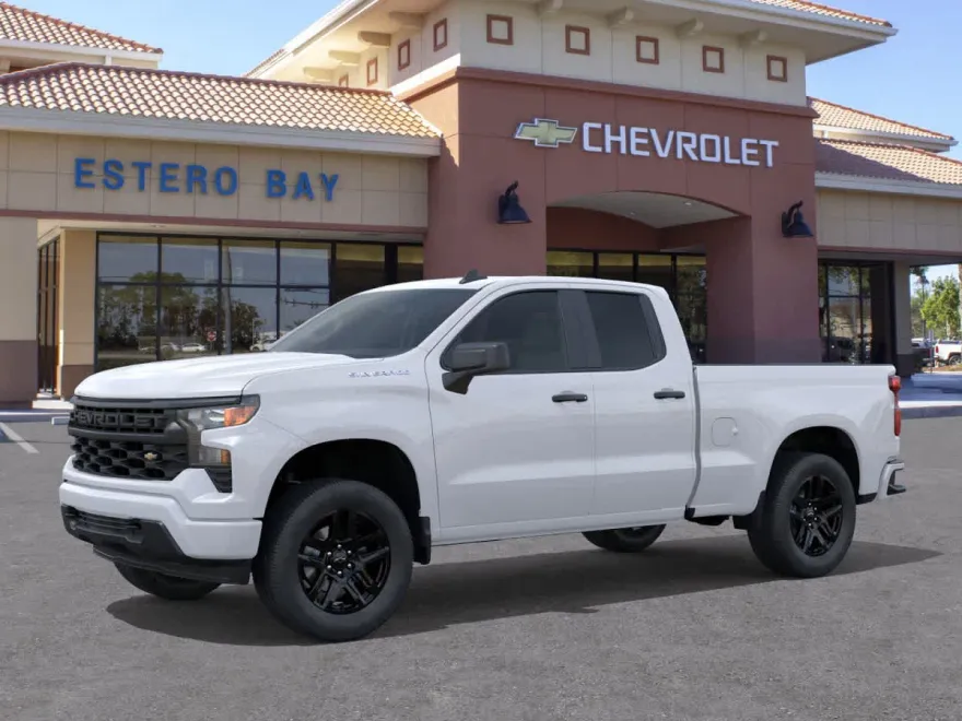 2026 Chevrolet Silverado 1500 Custom photo 1