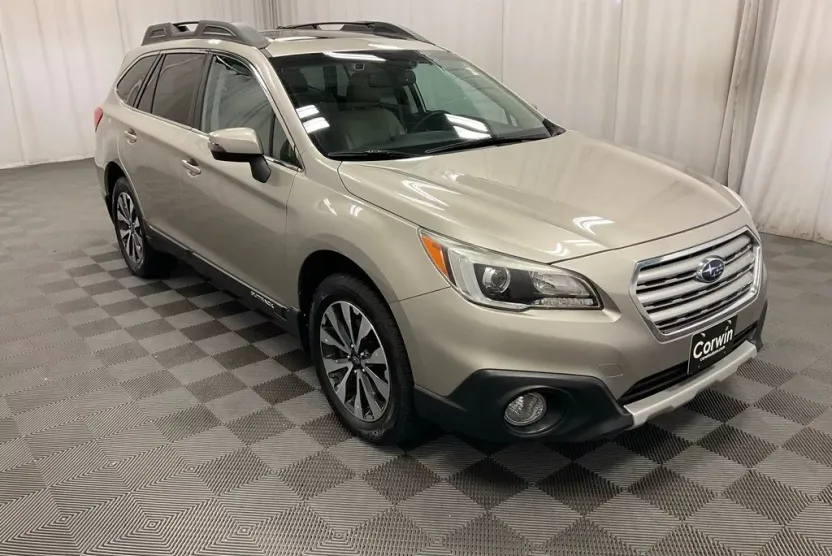 2016 Subaru Outback 2.5i Limited photo 1