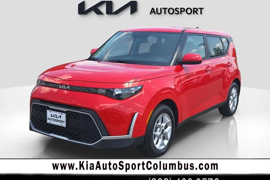2025 Kia Soul S photo 1