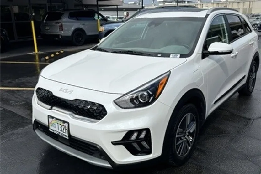 2022 Kia Niro Plug-In Hybrid EX Premium photo 1