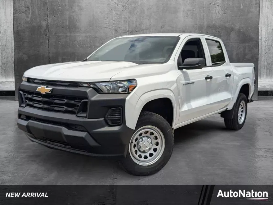 2025 Chevrolet Colorado LT photo 1
