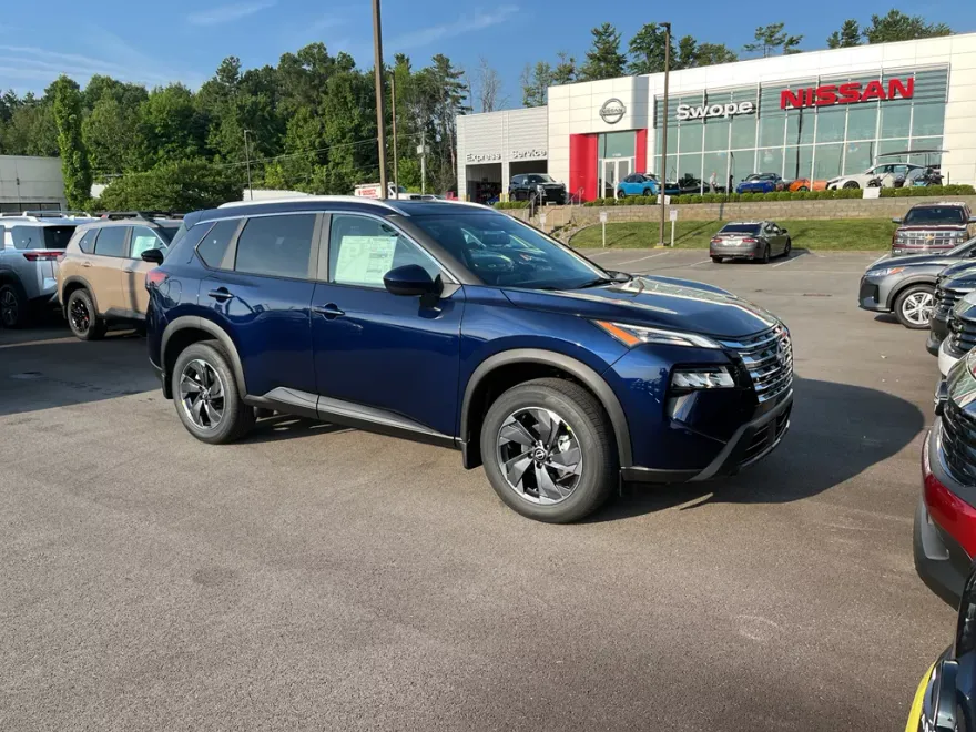 2026 Nissan Rogue SV photo 1