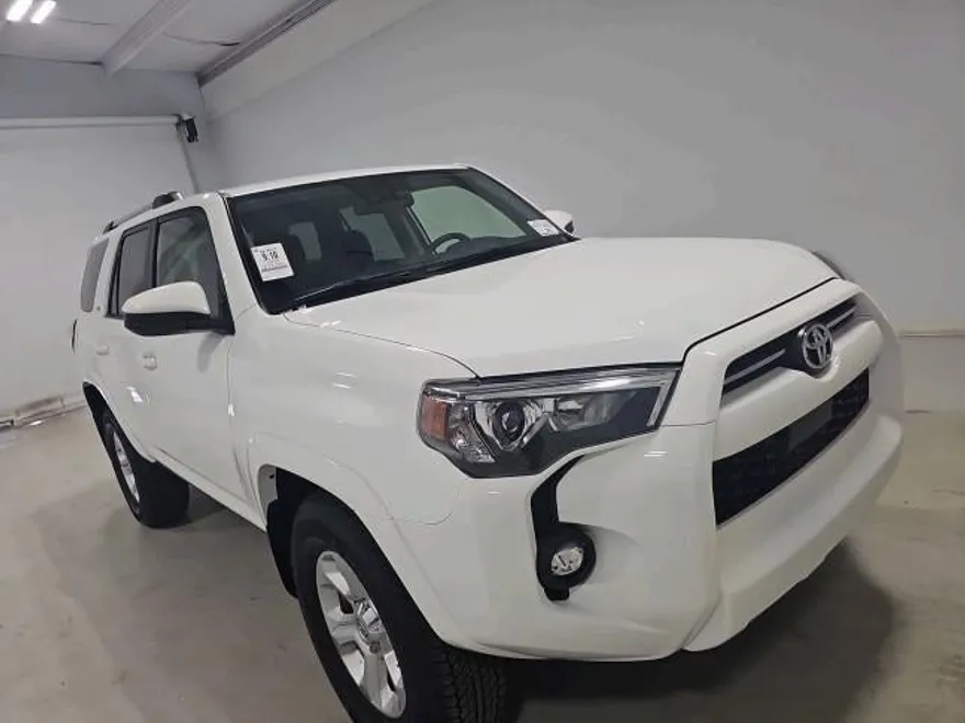 2024 Toyota 4Runner SR5 photo 1
