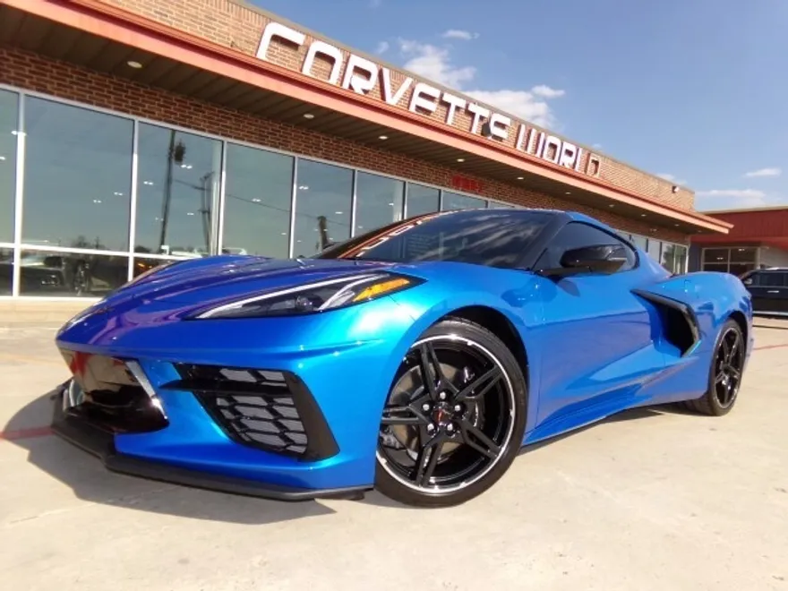 2024 Chevrolet Corvette 2LT photo 1