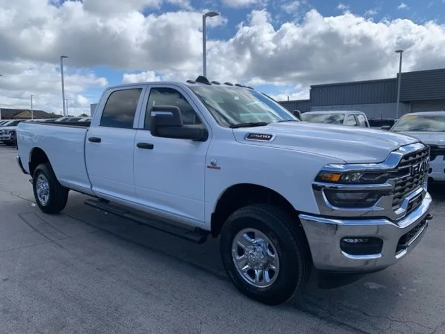2025 Ram 2500 Tradesman photo 1