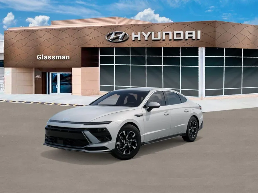 2025 Hyundai Sonata SEL photo 1