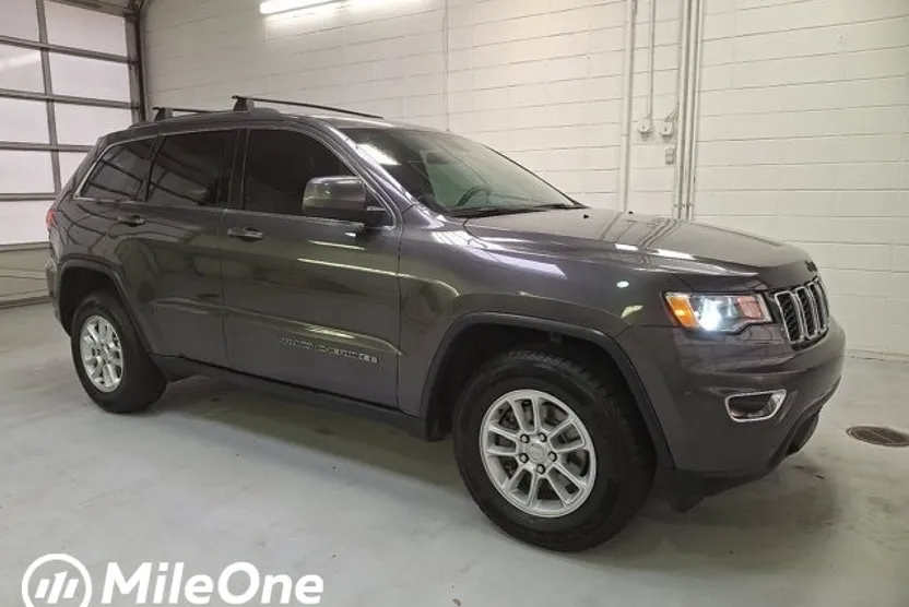 2018 Jeep Grand Cherokee Laredo E photo 1