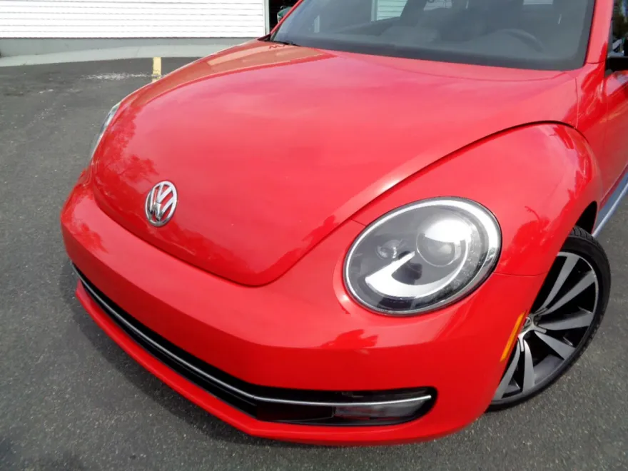 2012 Volkswagen Beetle Turbo photo 19