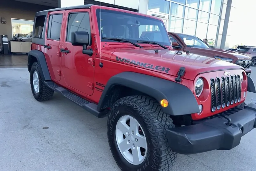 2014 Jeep Wrangler Unlimited Sport photo 1