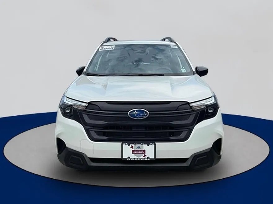 2025 Subaru Forester Base photo 1