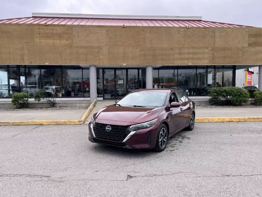 2024 Nissan Sentra SV photo 1